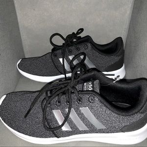 Adidas QT Racer Women's Running Shoes